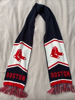 Boston Red Sox Wear by Erin Andrews Knit Winter Scarf MLB